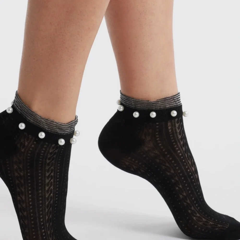 STEMS WOMENS FAUX PEARL EMBELLISHED POINTELLE ANKLE SOCKS BLACK OS NWOT